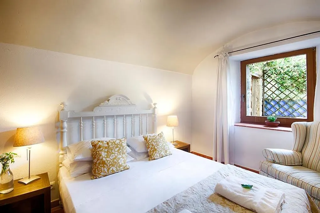 Can Cruanyes Sales de Llierca Spain