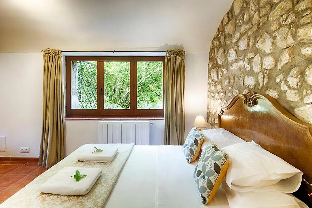 Apartment Can Cruanyes Sales de Llierca