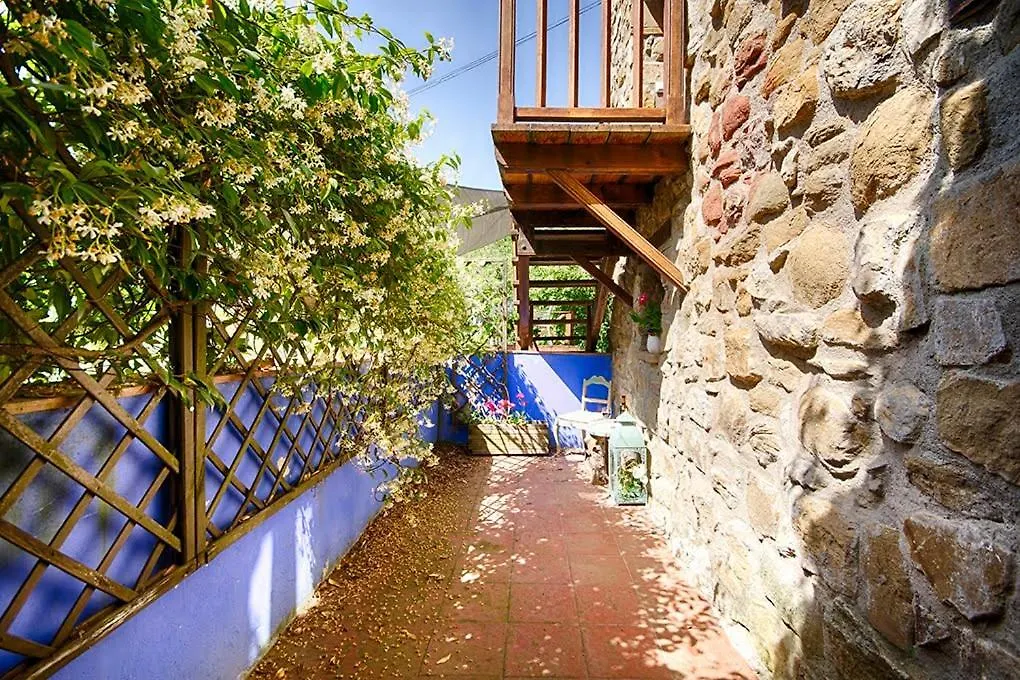 Can Cruanyes Sales de Llierca Spain